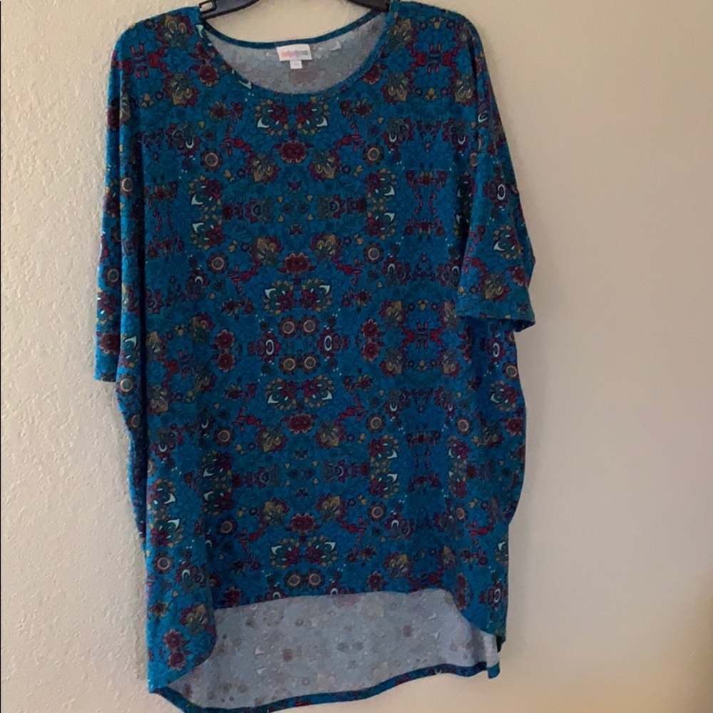 Lularoe Irma (Medium)
